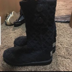 Knitted Ugg boots